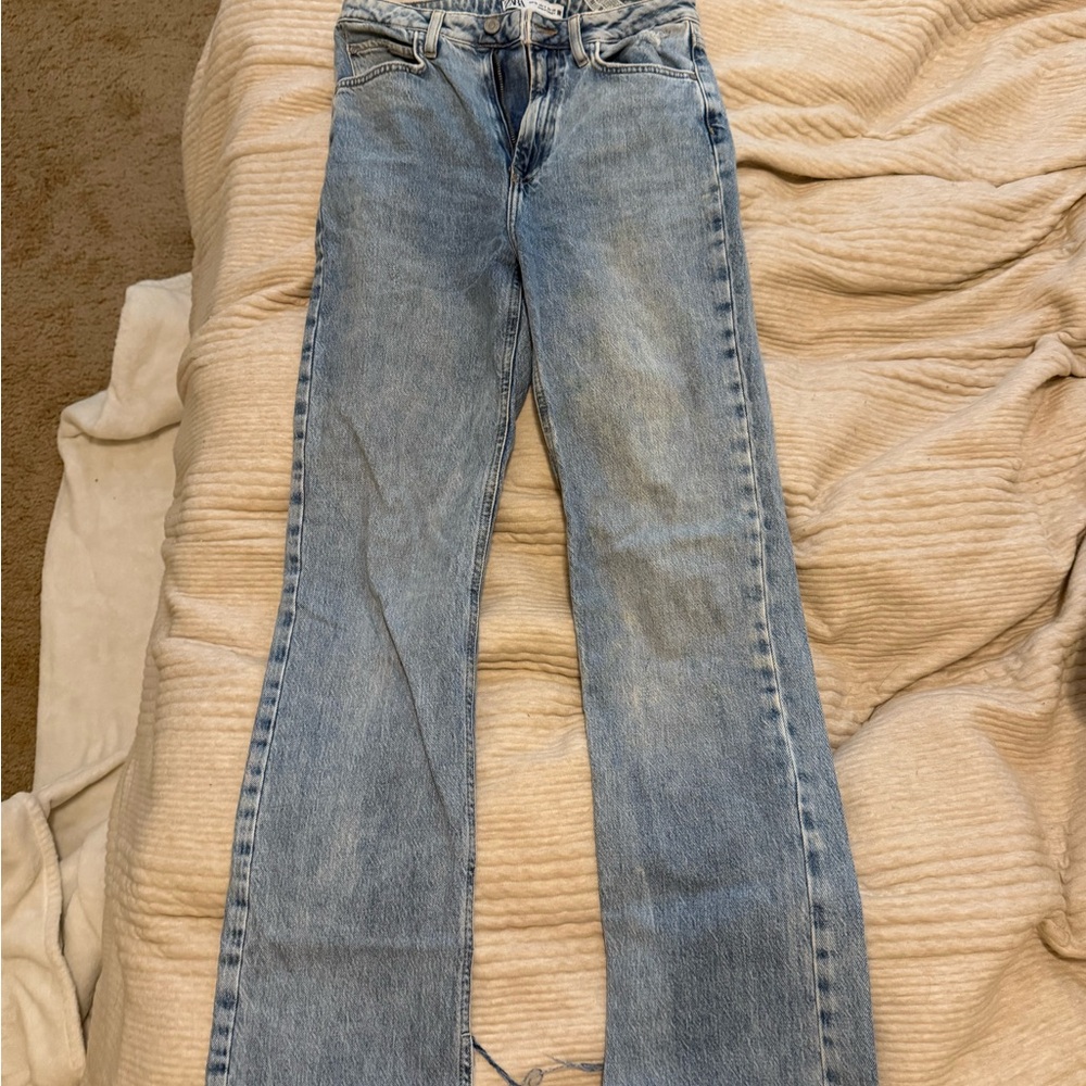 ZARA Straight Leg high waisted Jeans